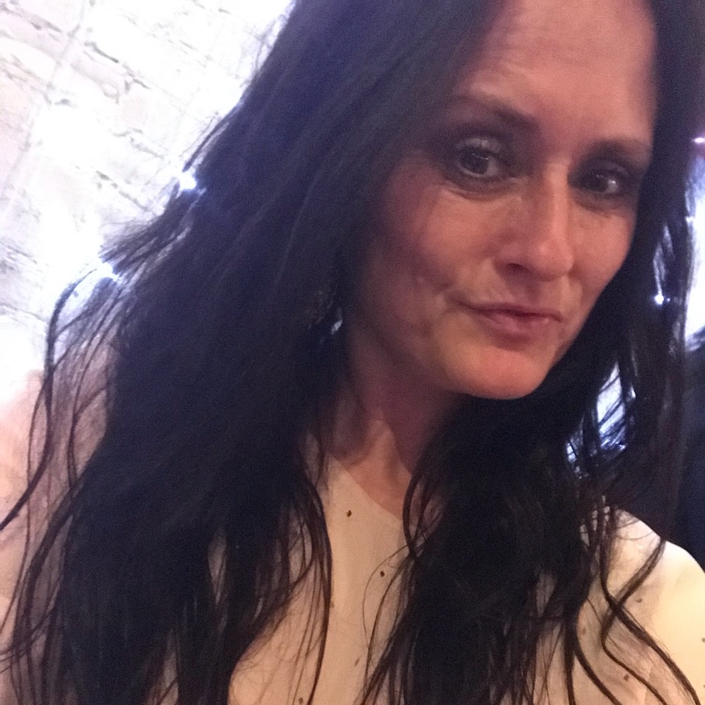 Meet your Posher, Christie